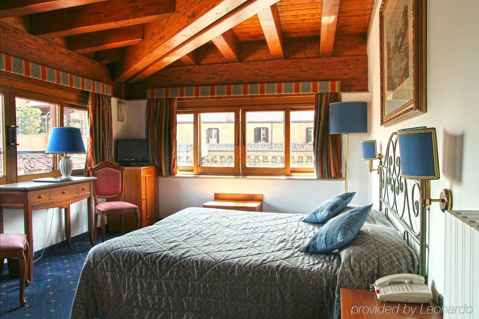Hotel La Rovere Roma Oda fotoğraf