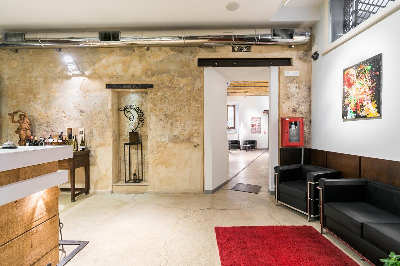 Hotel La Rovere Roma Dış mekan fotoğraf